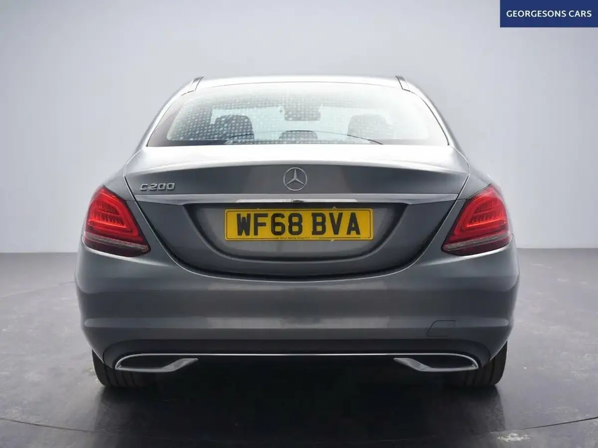 2018-mercedes-benz-c-class-15-c200-sport-premiumss-saloon-4d-big-7