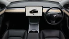 2022-tesla-model-y-e-long-range-small-13