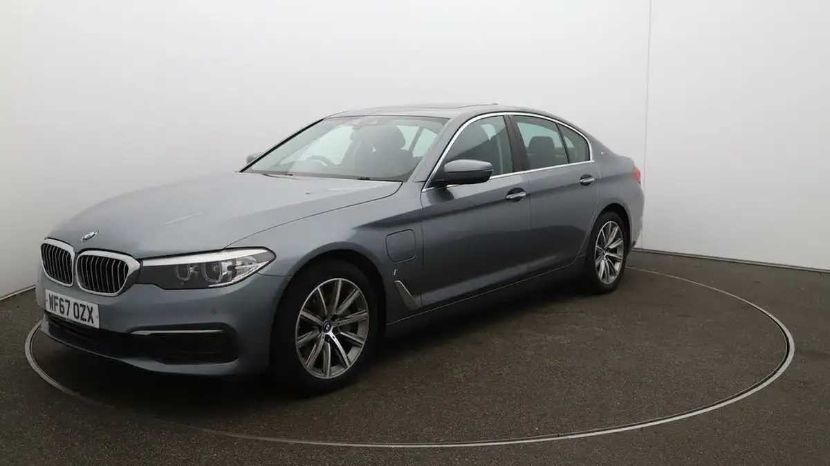 2017-bmw-5-series-20-530e-se-iperformance-big-62