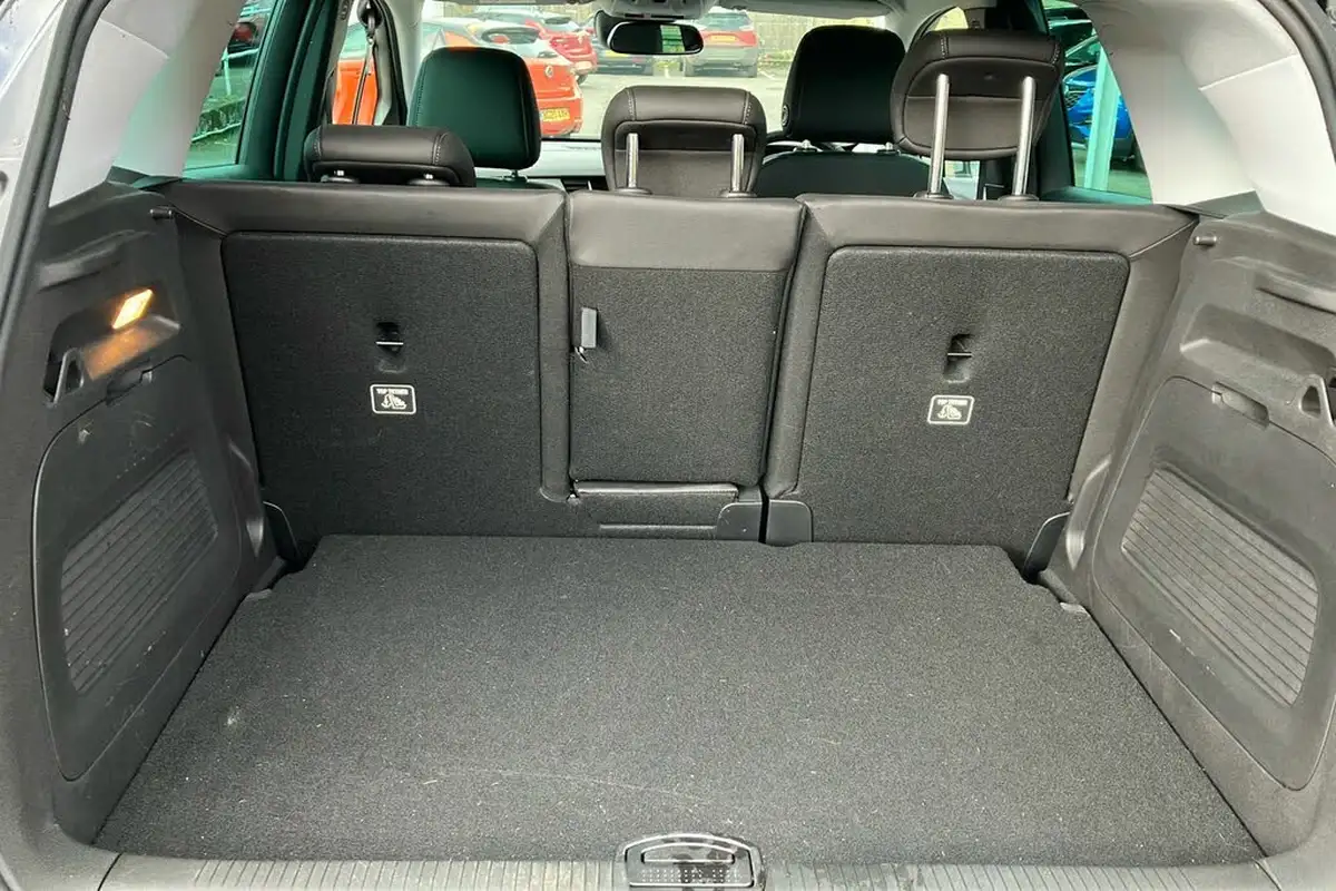 2022-vauxhall-crossland-12-ultimate-130ps-auto-big-11