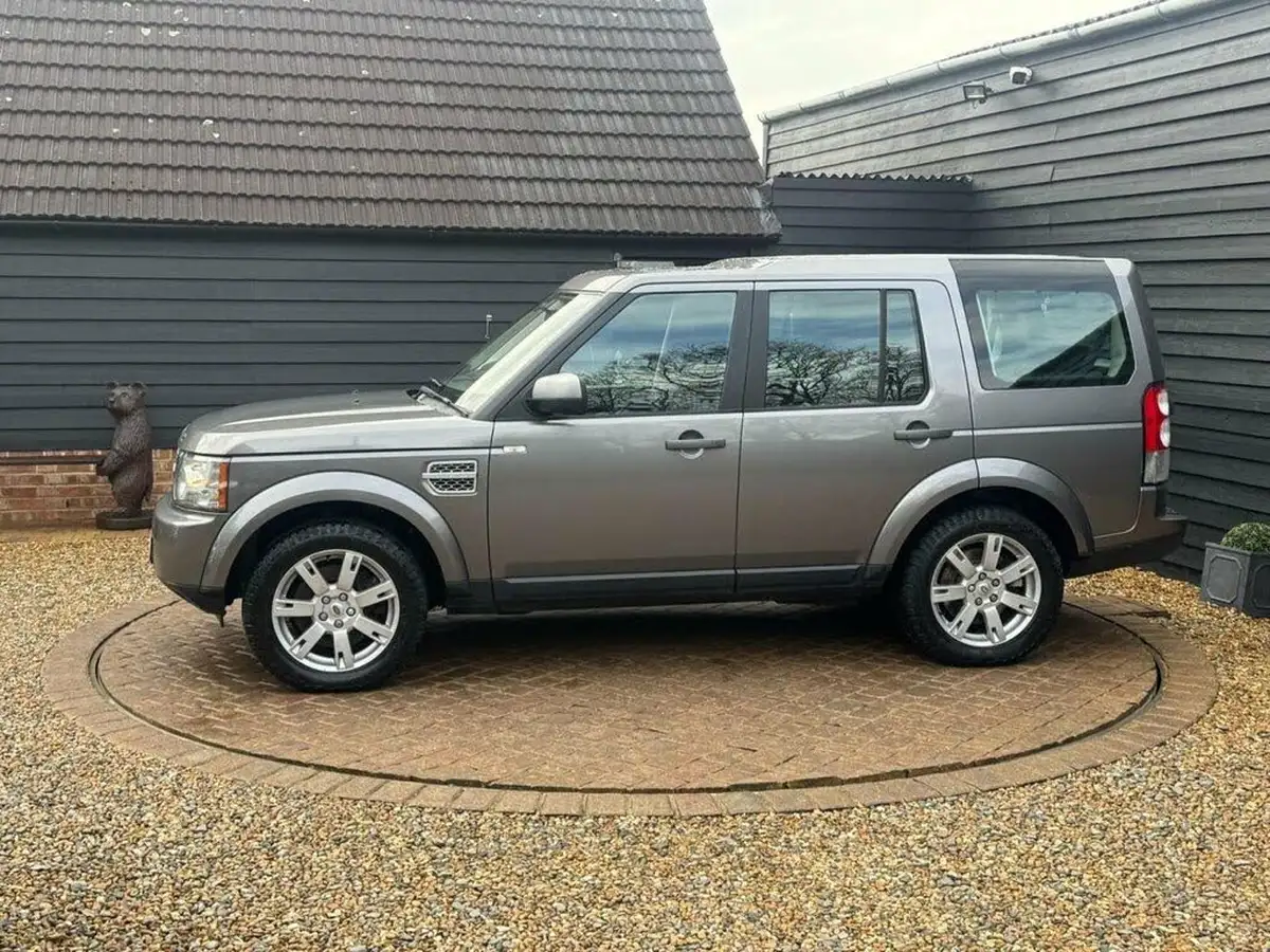 2010-land-rover-discovery-4-30-sd-v6-gs-big-5