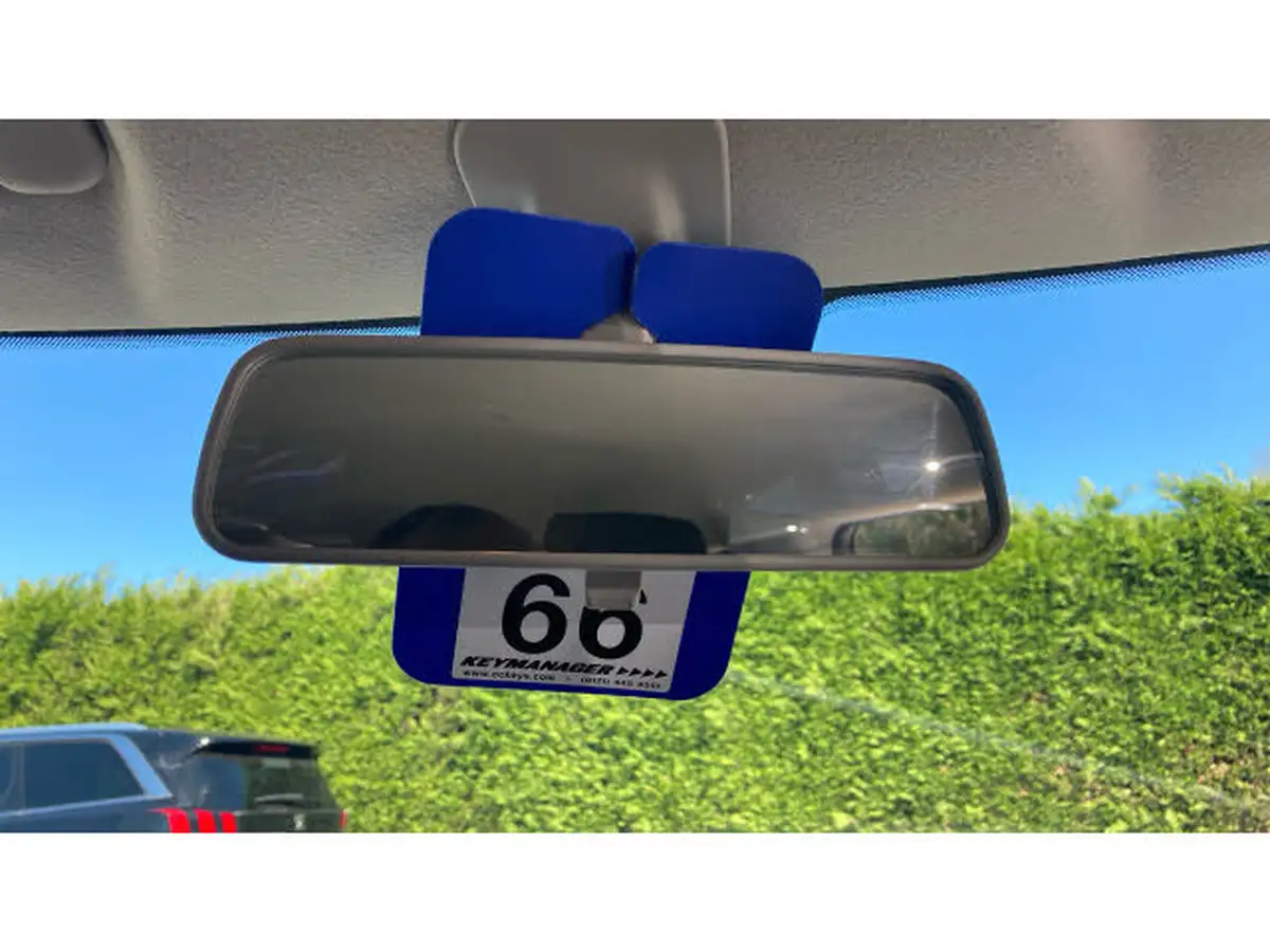 2024-suzuki-swift-12-dualjet-sz5-big-33