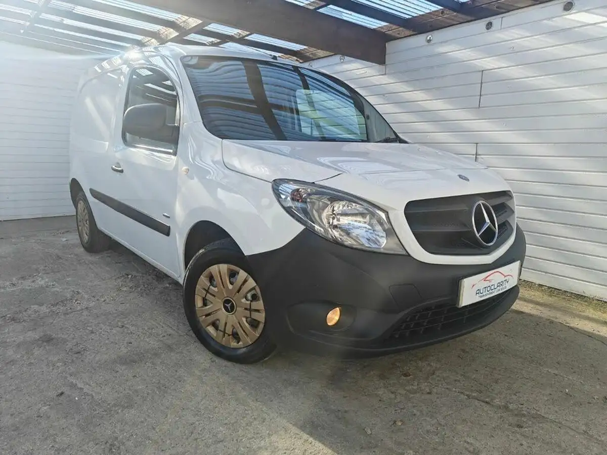 2016-mercedes-benz-citan-15-cdi-109-15cdi-compact-panel-van-big-0