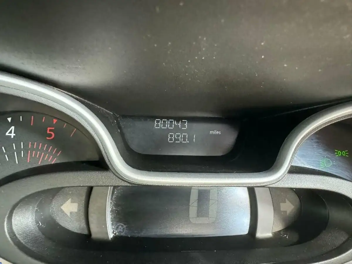 2021-renault-trafic-20dci-sl28-energy-170-black-edition-non-nav-edc-auto-big-10