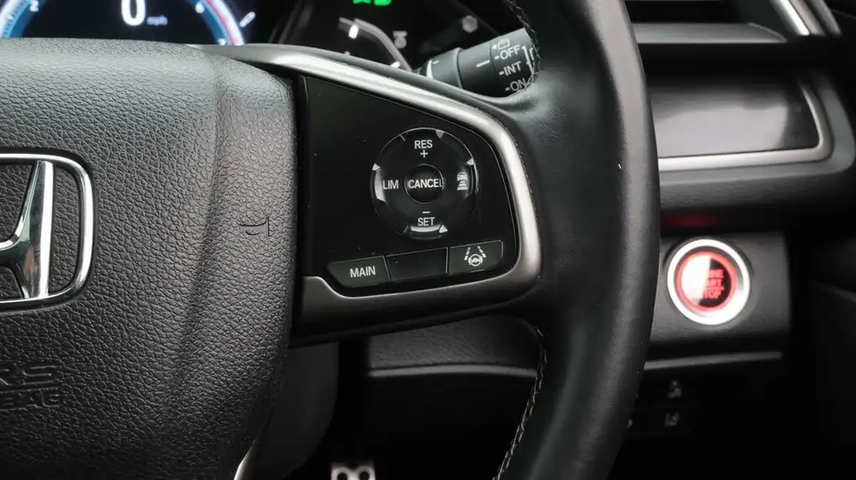 2020-honda-civic-10-vtec-turbo-ex-ss-hatchback-5d-big-23