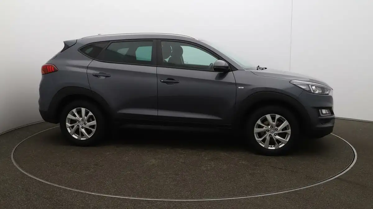 2020-hyundai-tucson-16crdi-se-nav-115ps-48-volt-hybrid-big-40