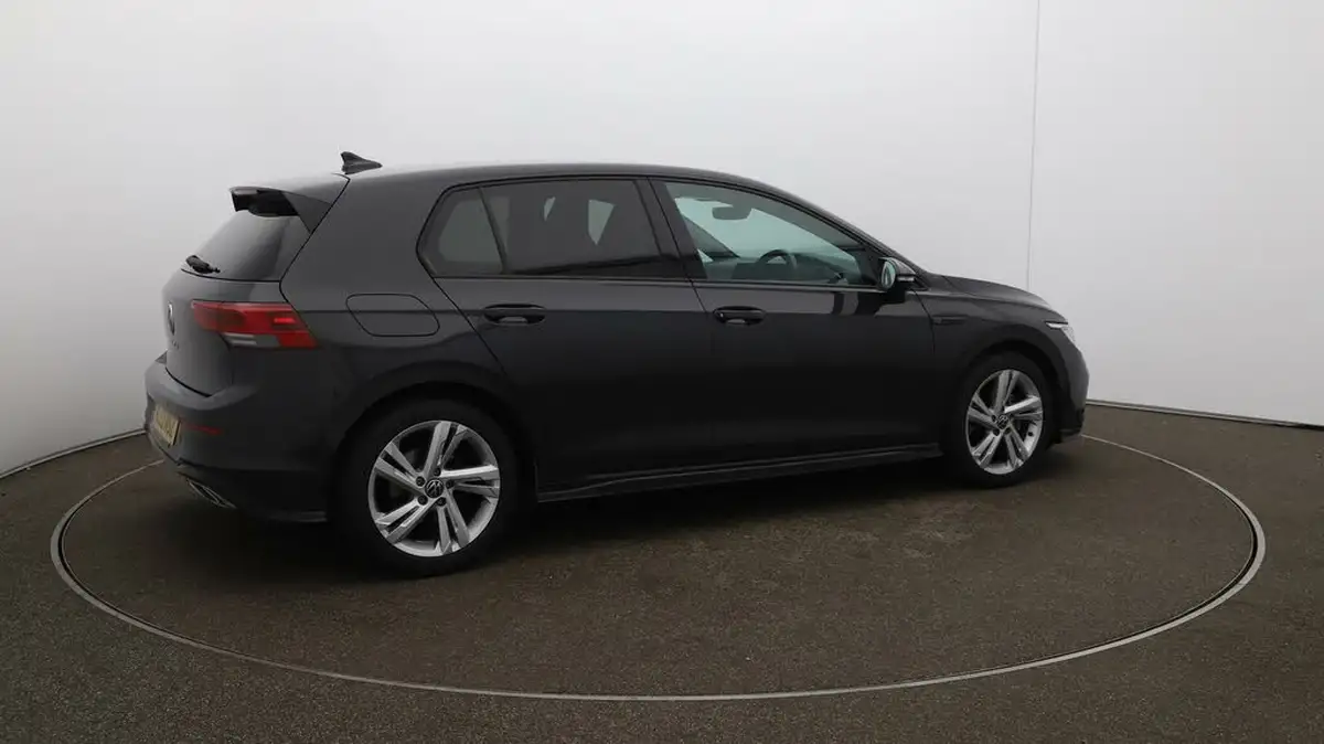 2022-volkswagen-golf-15-tsi-r-line-150ps-hatchback-big-45