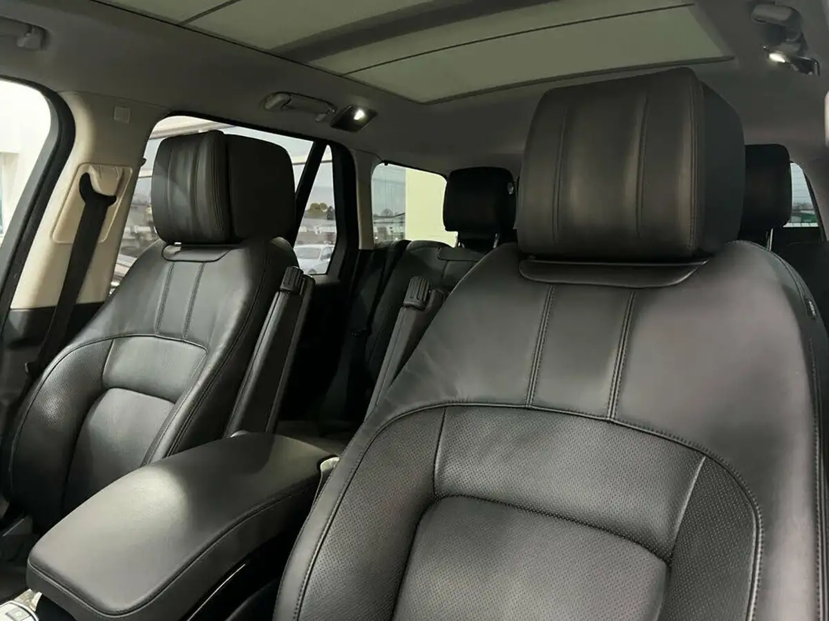 2018-land-rover-range-rover-30tdv6-vogue-big-22
