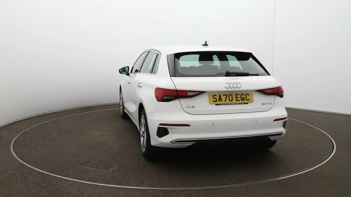 2020-audi-a3-20-35-tdi-sportback-5d-s-tronic-big-50