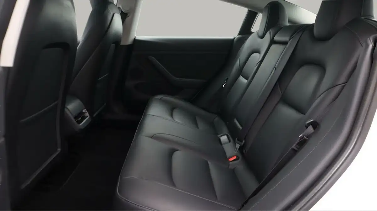 2021-tesla-model-3-e-long-range-4x4-big-16