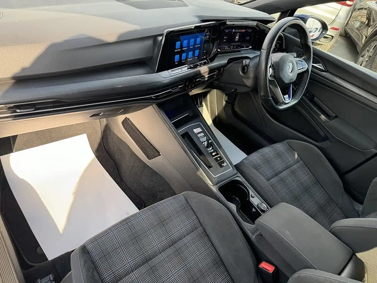 2020-volkswagen-golf-14-tsi-gte-245ps-big-27