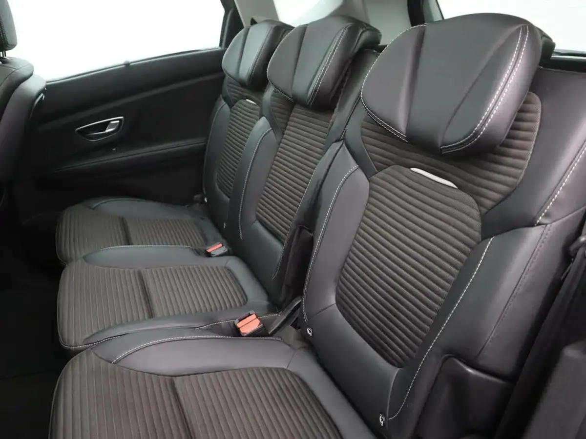 2018-renault-scenic-15dci-dynamique-s-nav-energy-ss-big-9