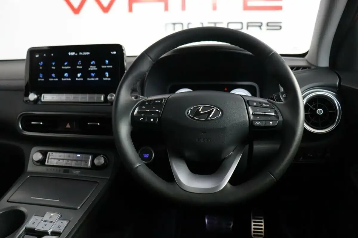 2022-hyundai-kona-e-premium-204ps-64kwh-7kw-obc-big-16
