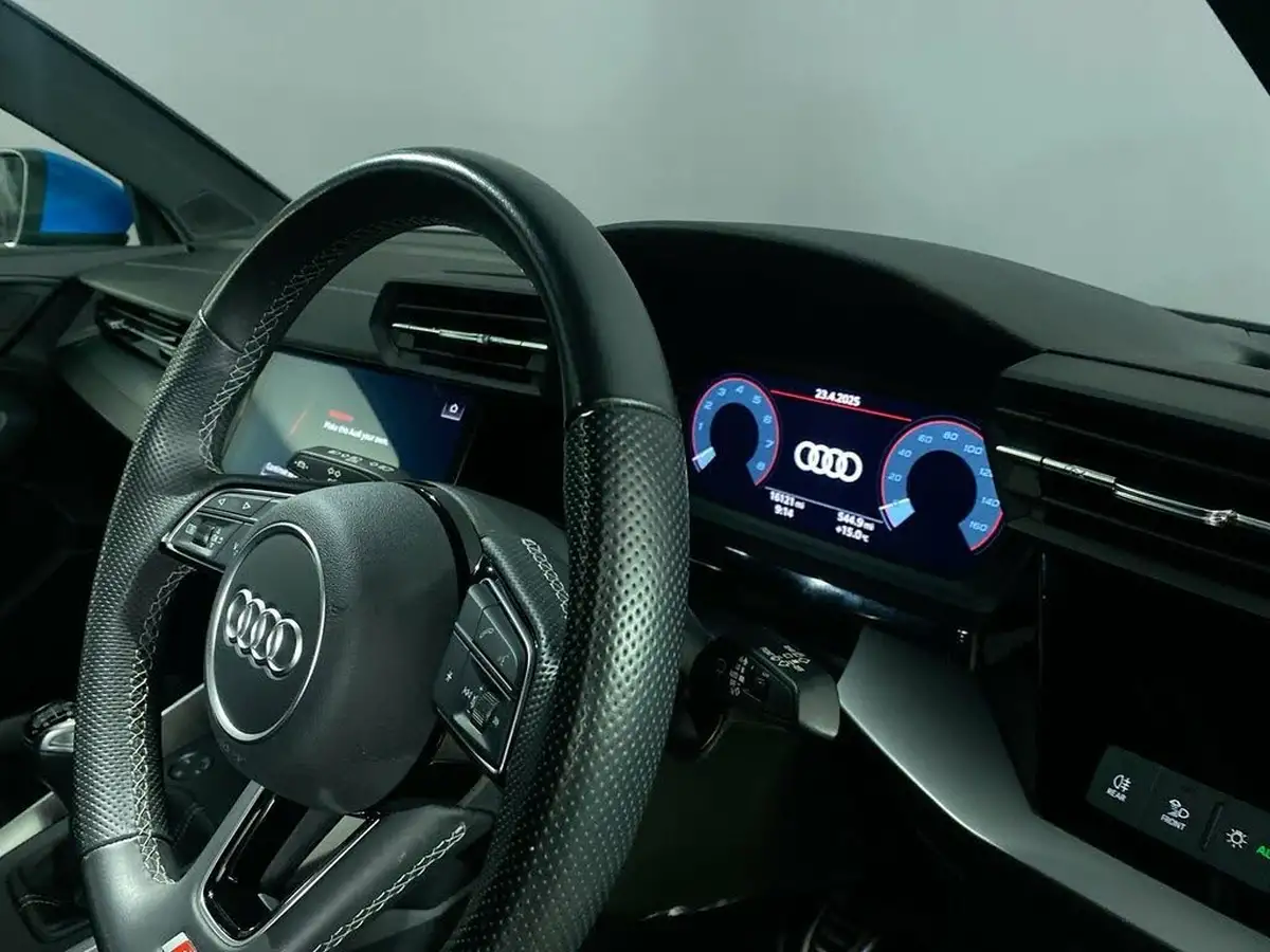 2023-audi-a3-10-30-tfsi-s-line-sportback-5d-big-15