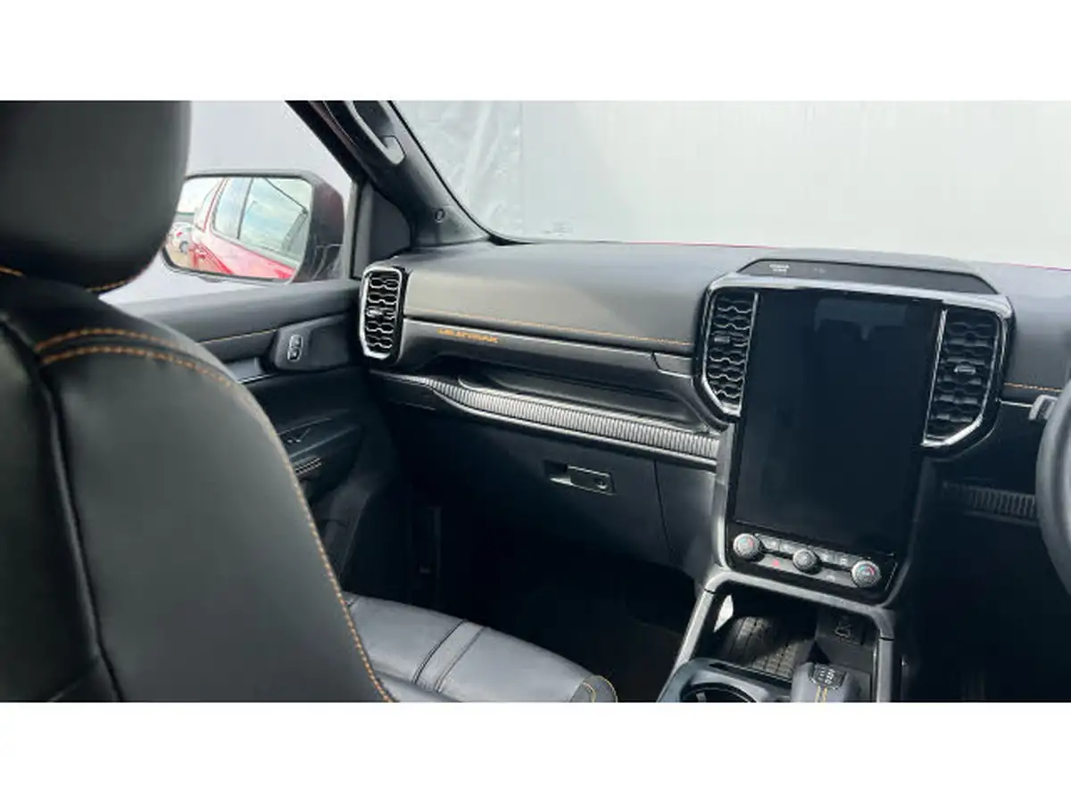 2024-ford-ranger-20-ecoblue-wildtrak-double-cab-205pseu6d-big-13