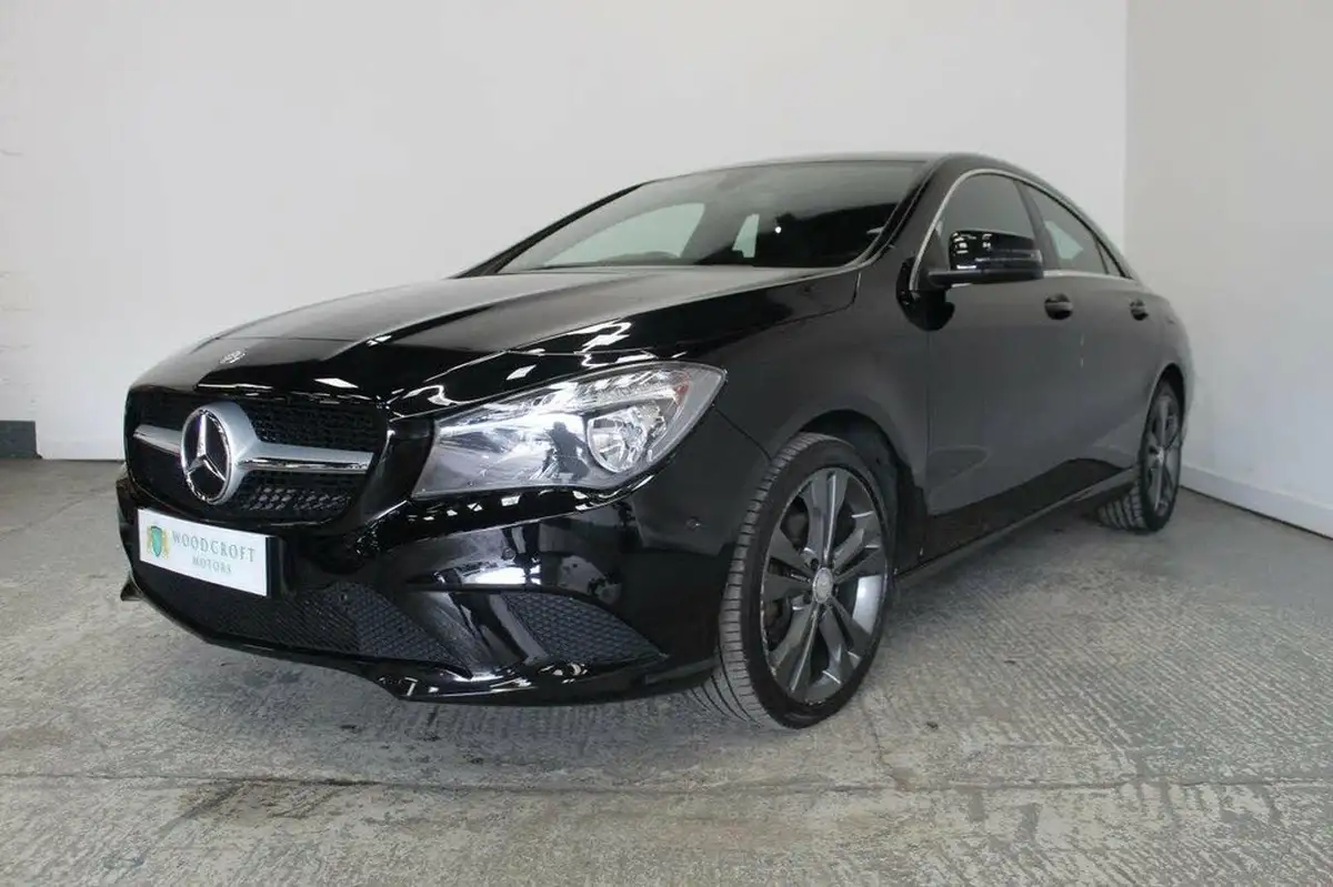 2015-mercedes-benz-cla-21cdi-cla-200-sport-136bhp-ss-coupe-4d-big-1