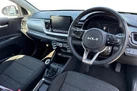 2022-kia-stonic-10-t-gdi-2-small-17