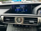 2016-lexus-is-300h-25-sport-small-25