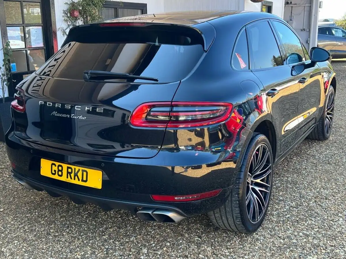 2015-porsche-macan-36-turbo-big-6