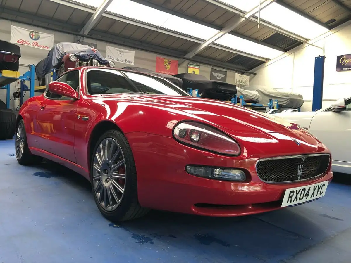 2004-maserati-coupe-42-cambiocorsa-big-30