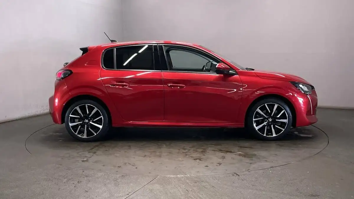 2020-peugeot-208-12-puretech-allure-premium-100bhp-big-8
