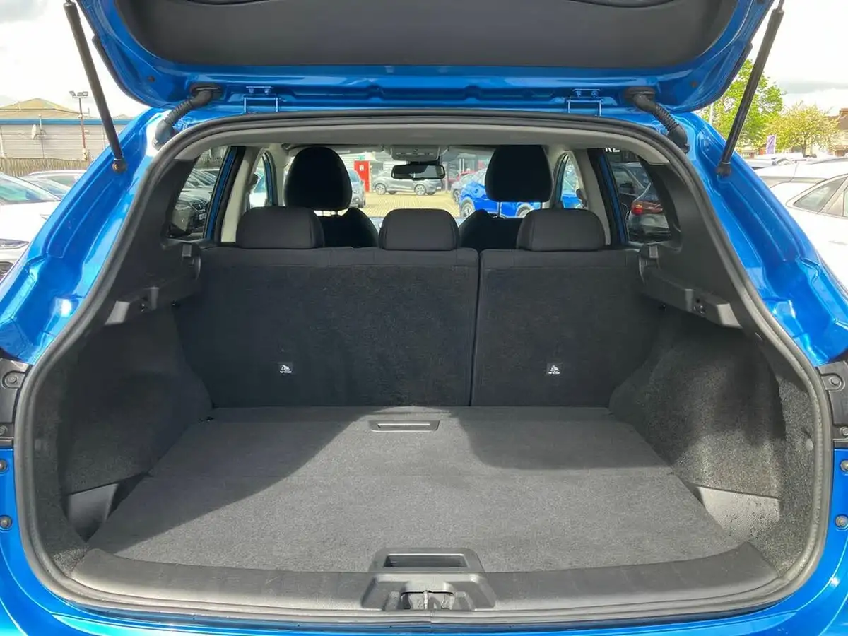 2021-nissan-qashqai-13-dig-t-n-connecta-140ps-big-20