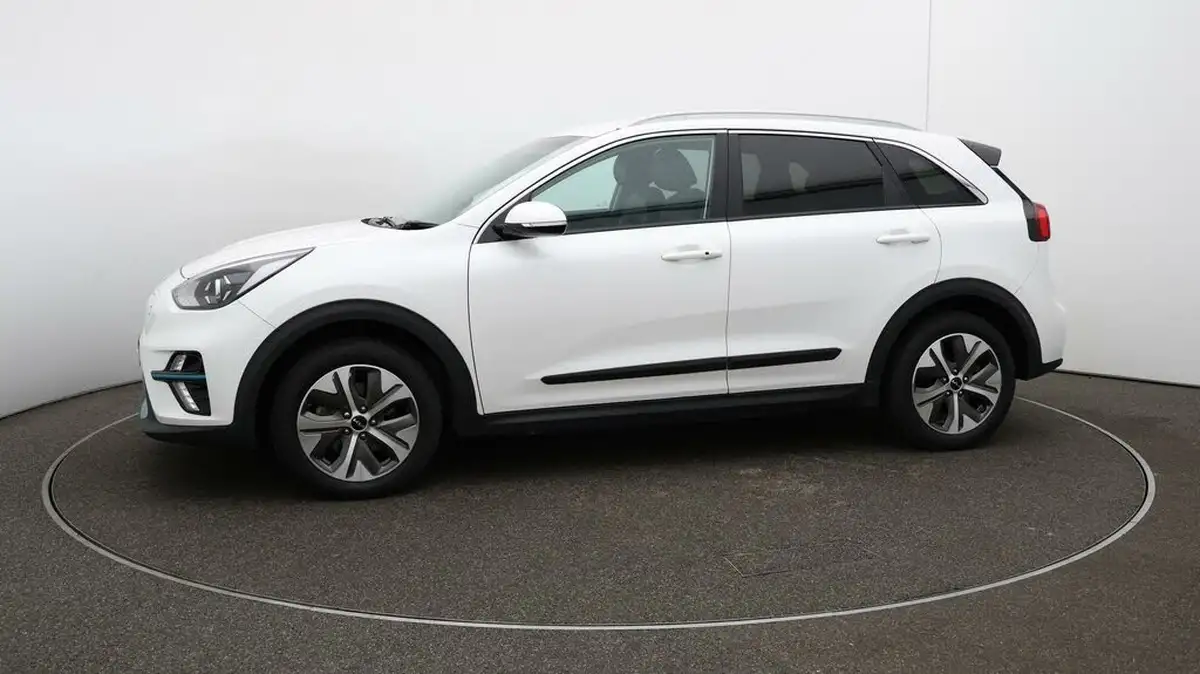 2022-kia-e-niro-ev-2-64-big-59