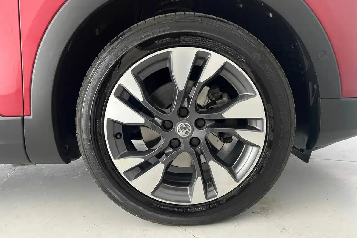 2020-vauxhall-grandland-x-12-sri-nav-big-22