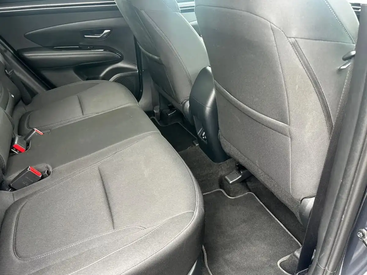 2023-hyundai-tucson-16-t-gdi-se-connect-230ps-hybrid-auto-big-26