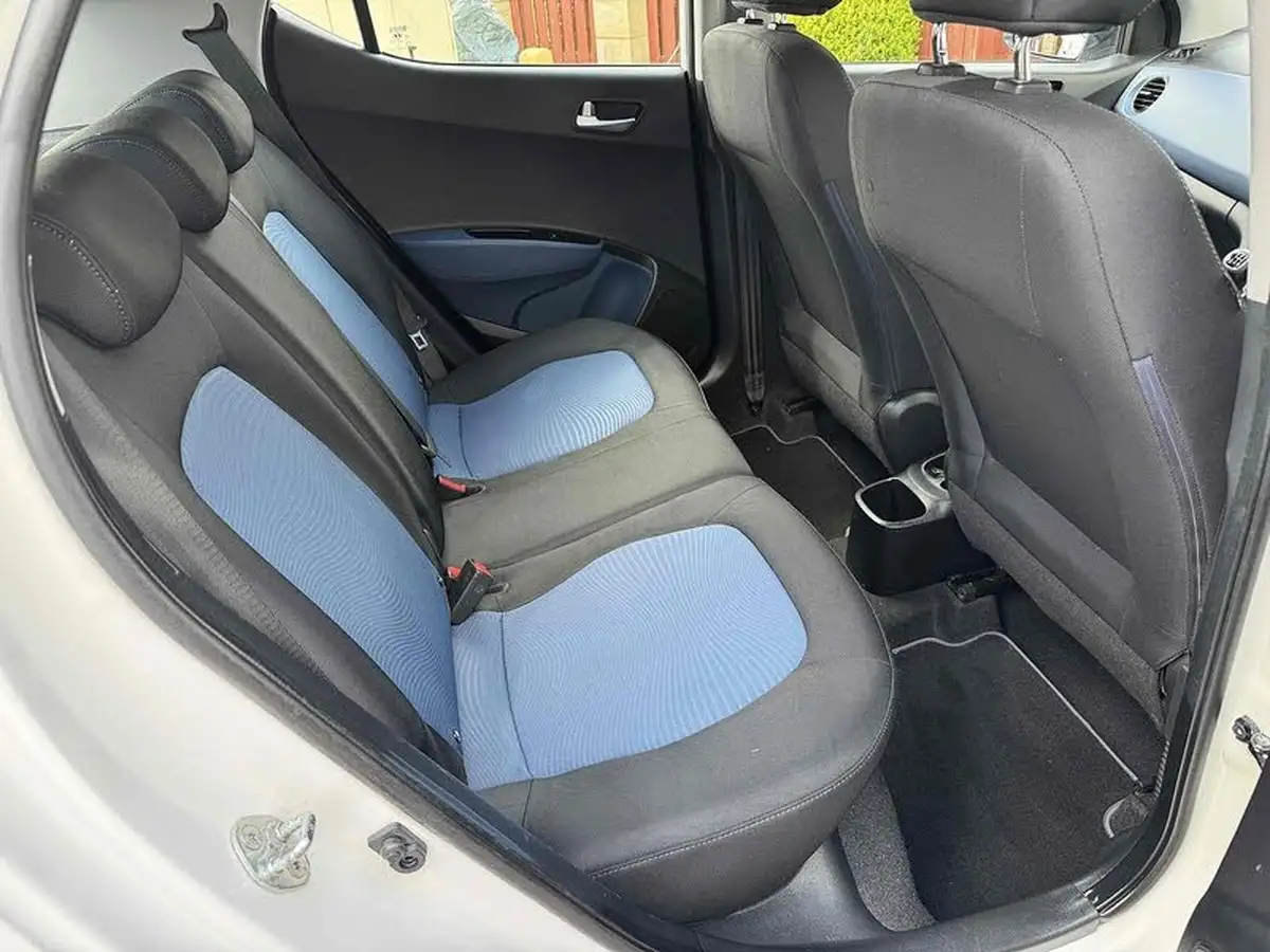 2014-hyundai-i10-12-premium-big-26