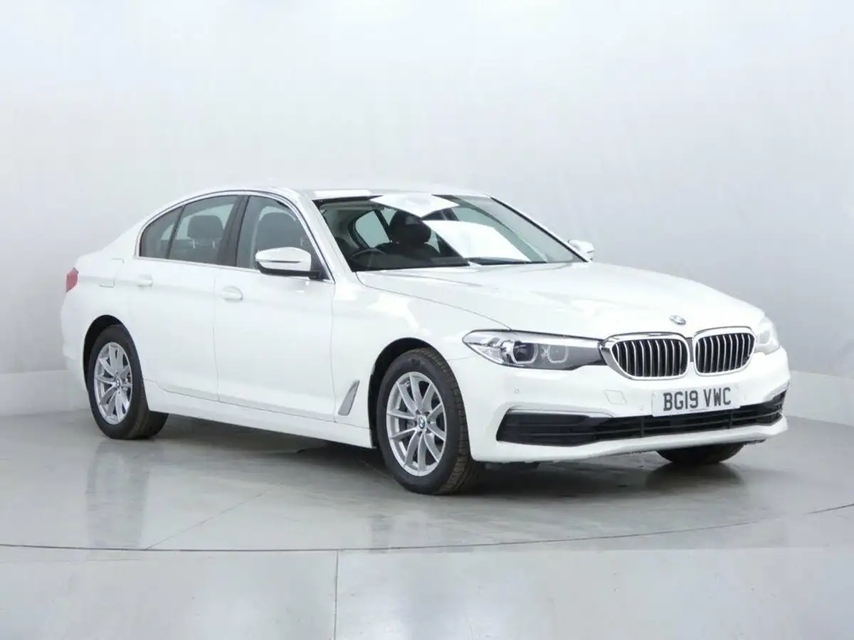 2019-bmw-5-series-20td-520d-se-190bhp-ss-saloon-4d-big-1
