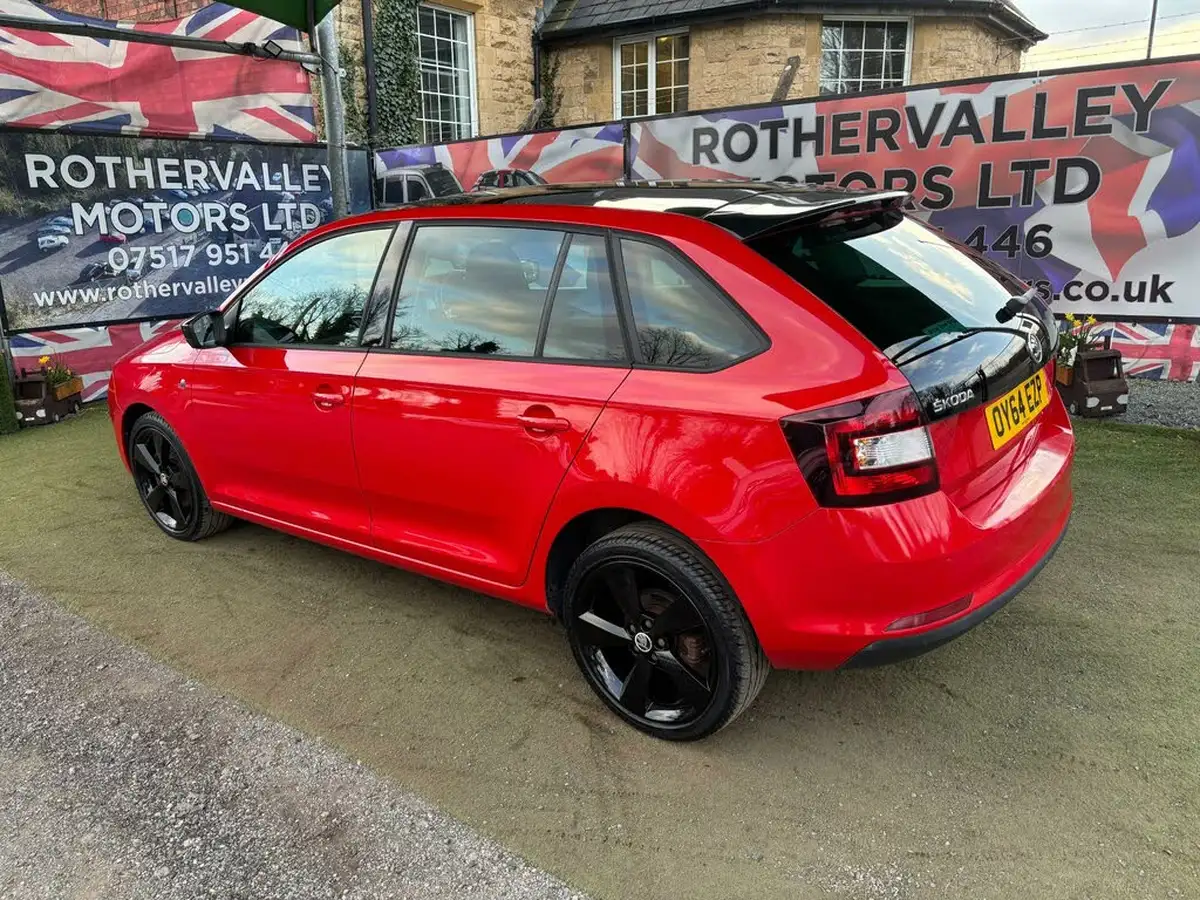 2015-skoda-rapid-spaceback-16tdi-se-sport-105ps-1598cc-big-2