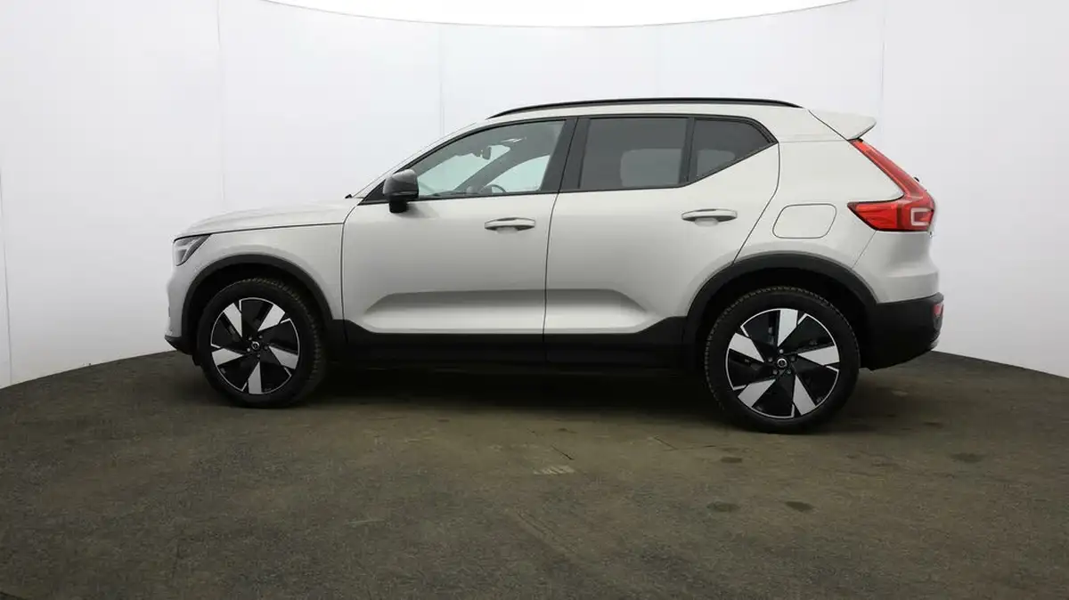2023-volvo-xc40-e-twin-recharge-plus-big-62