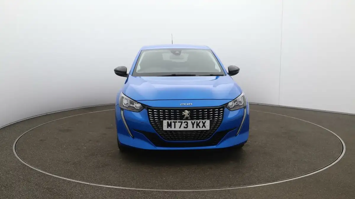 2023-peugeot-208-12-puretech-allure-premium-100ps-eat8-big-2