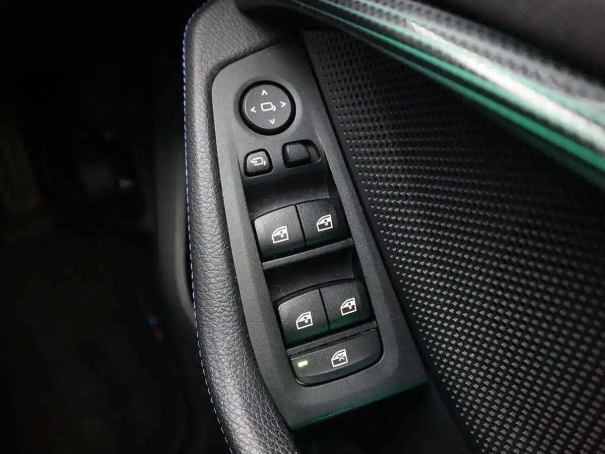 2022-bmw-2-series-15-218i-sport-lcp-coupe-4d-dct-big-27