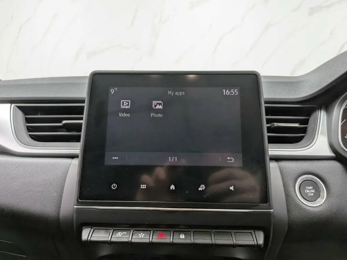 2022-renault-captur-10-tce-techno-big-14