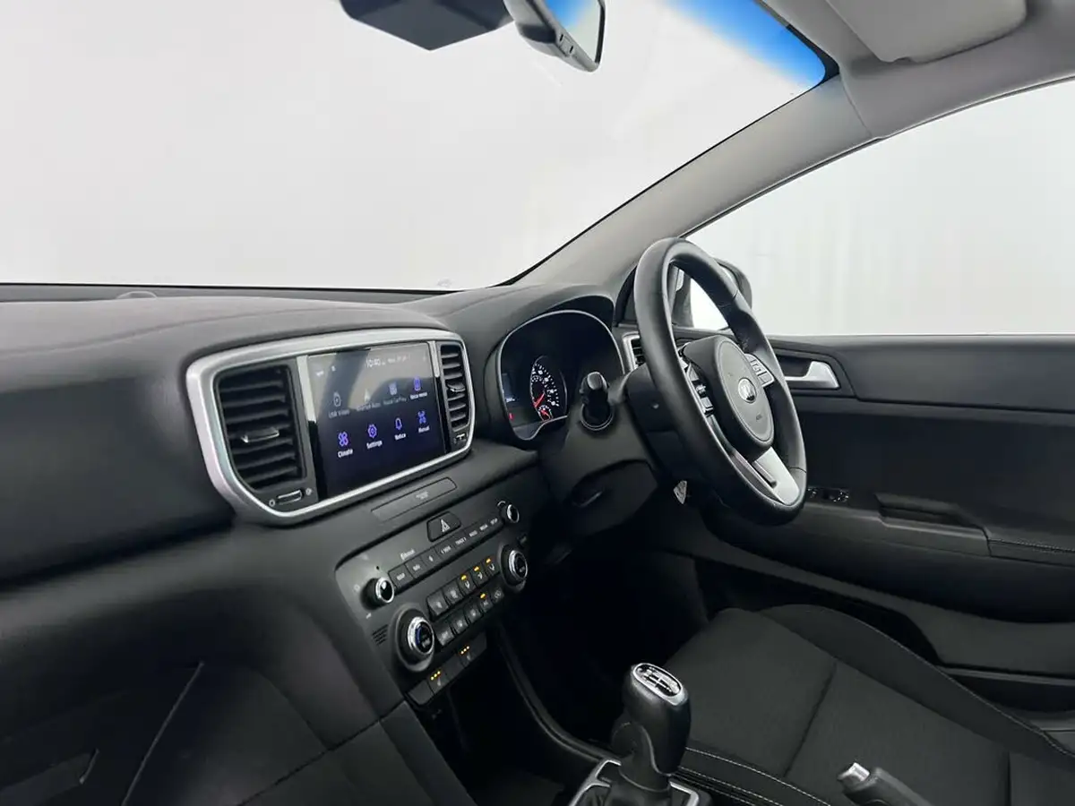 2021-kia-sportage-16-gdi-2-big-17