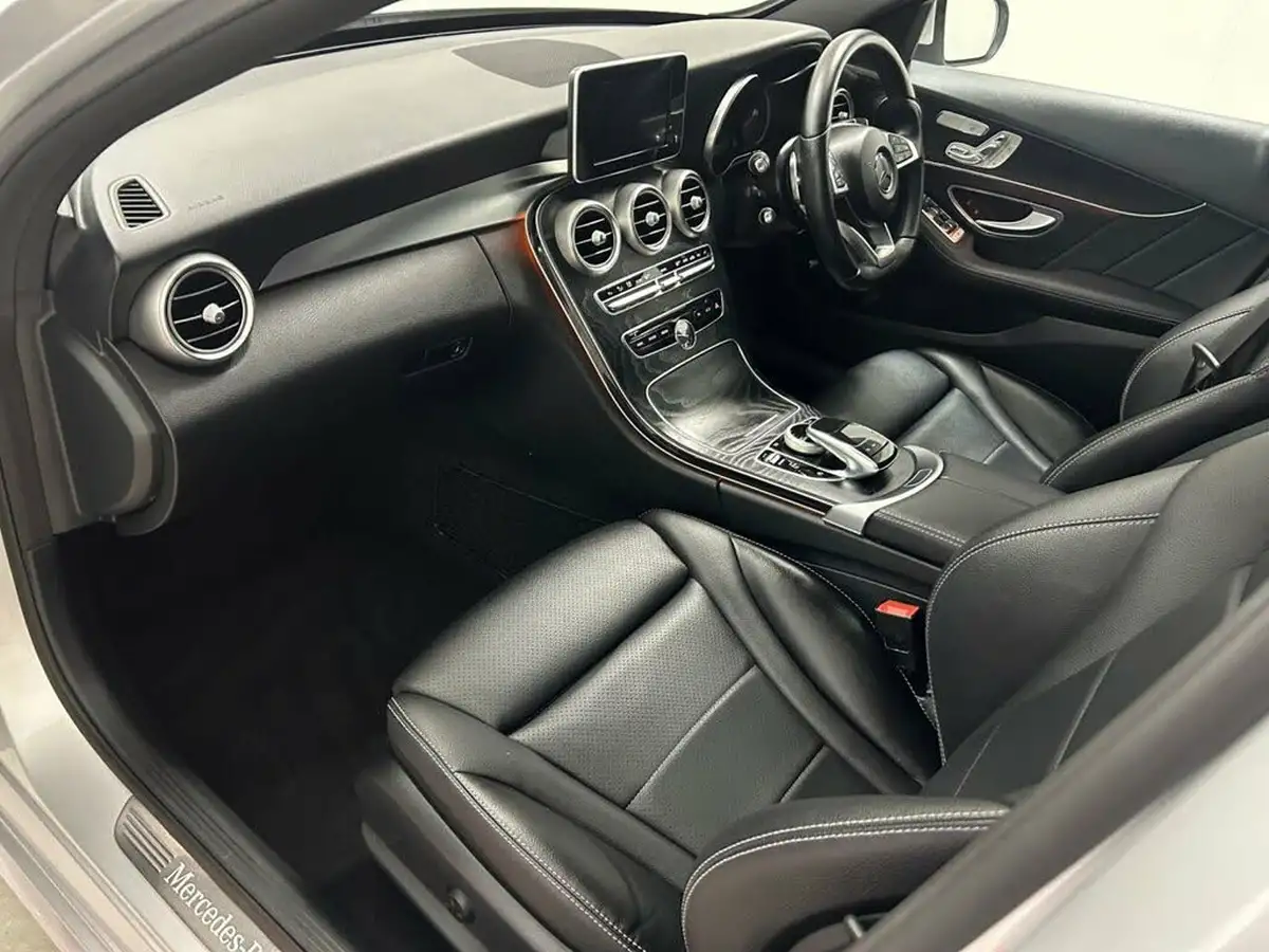 2017-mercedes-benz-c-class-21d-c220d-amg-line-premiumss-estate-5d-9g-tronic-plus-big-45