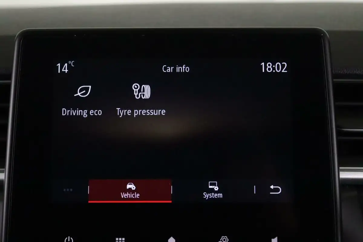 2021-renault-captur-10-tce-s-edition-90ps-big-30