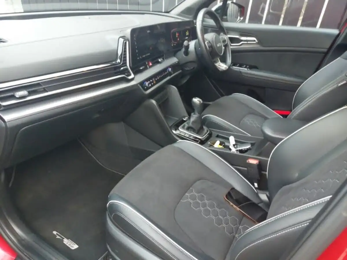 2022-kia-sportage-16-t-gdi-gt-line-148bhp-1598cc-big-4