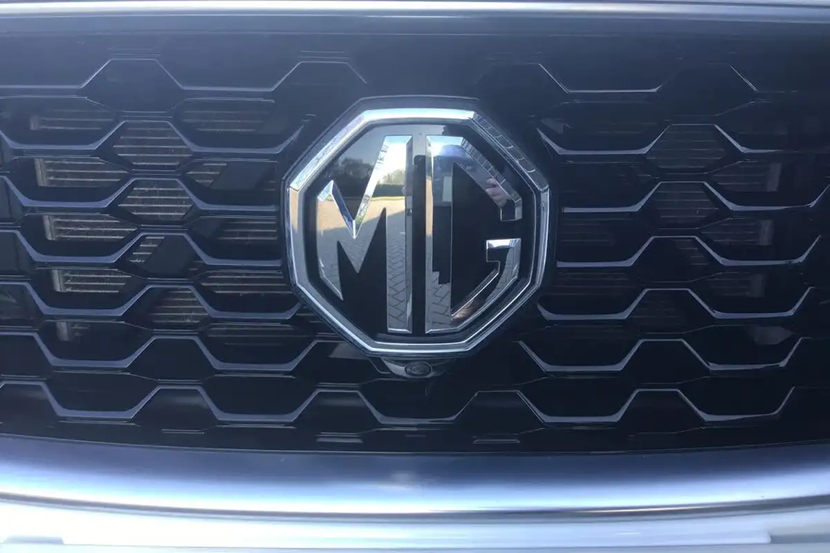 2022-mg-zs-suv-15-vti-tech-exclusive-big-26