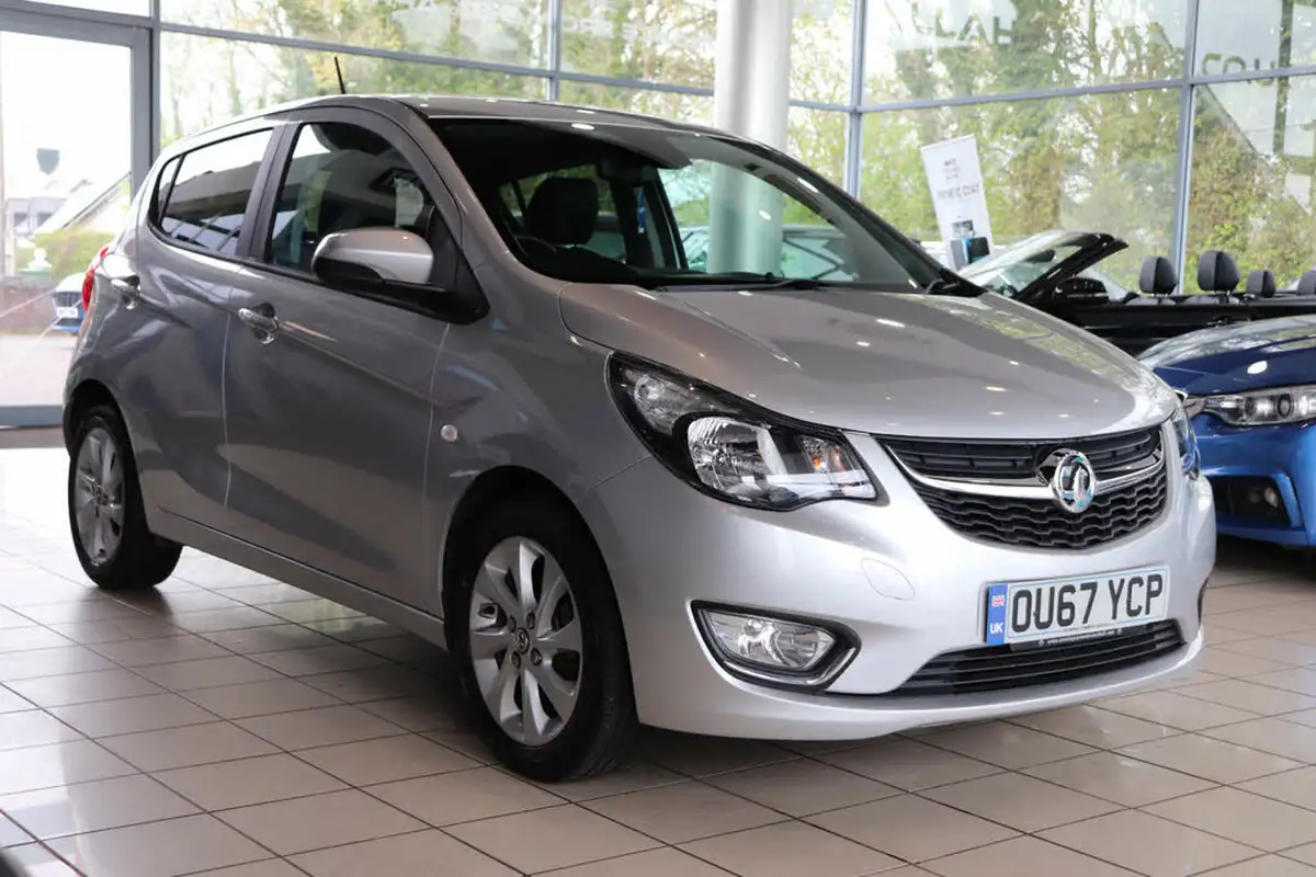 2017-vauxhall-viva-10i-sl-easytronic-big-9