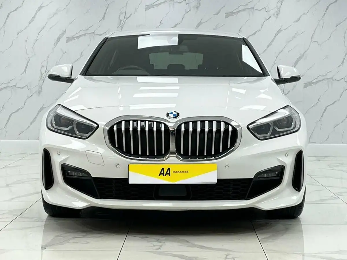 2022-bmw-1-series-20td-118d-m-sport-lcp-auto-big-3