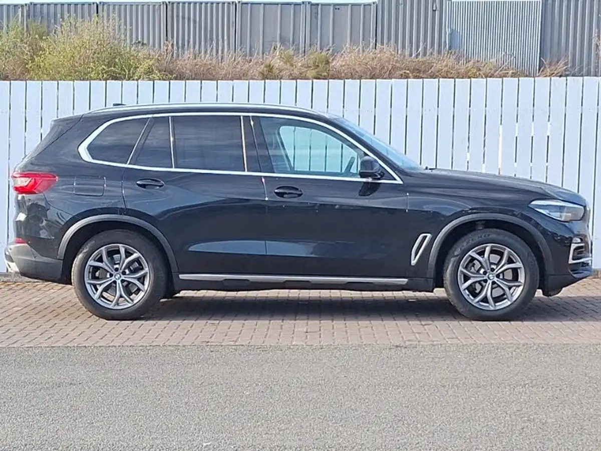 2020-bmw-x5-30td-xdrive-30d-xline-261bhp-big-2