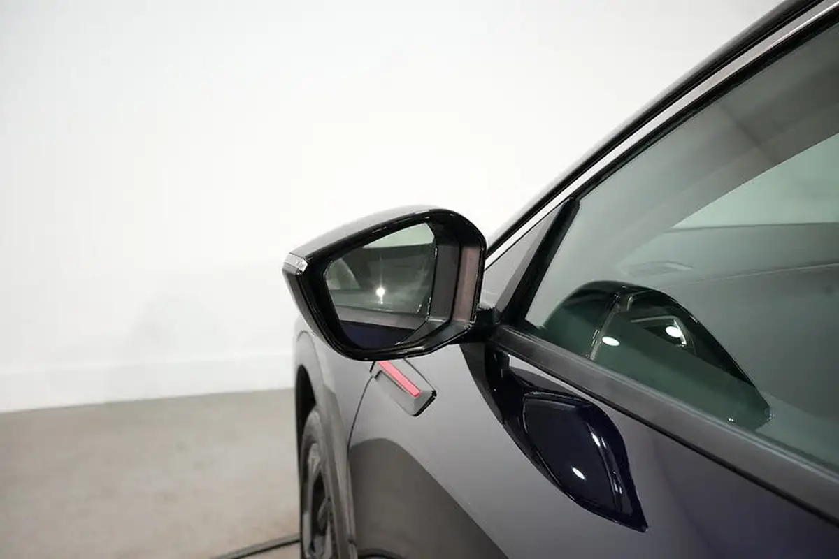 2024-citroen-c5-x-16-puretech-hypnos-big-19