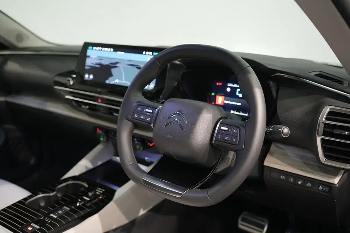 2024-citroen-c5-x-16-puretech-hypnos-big-45