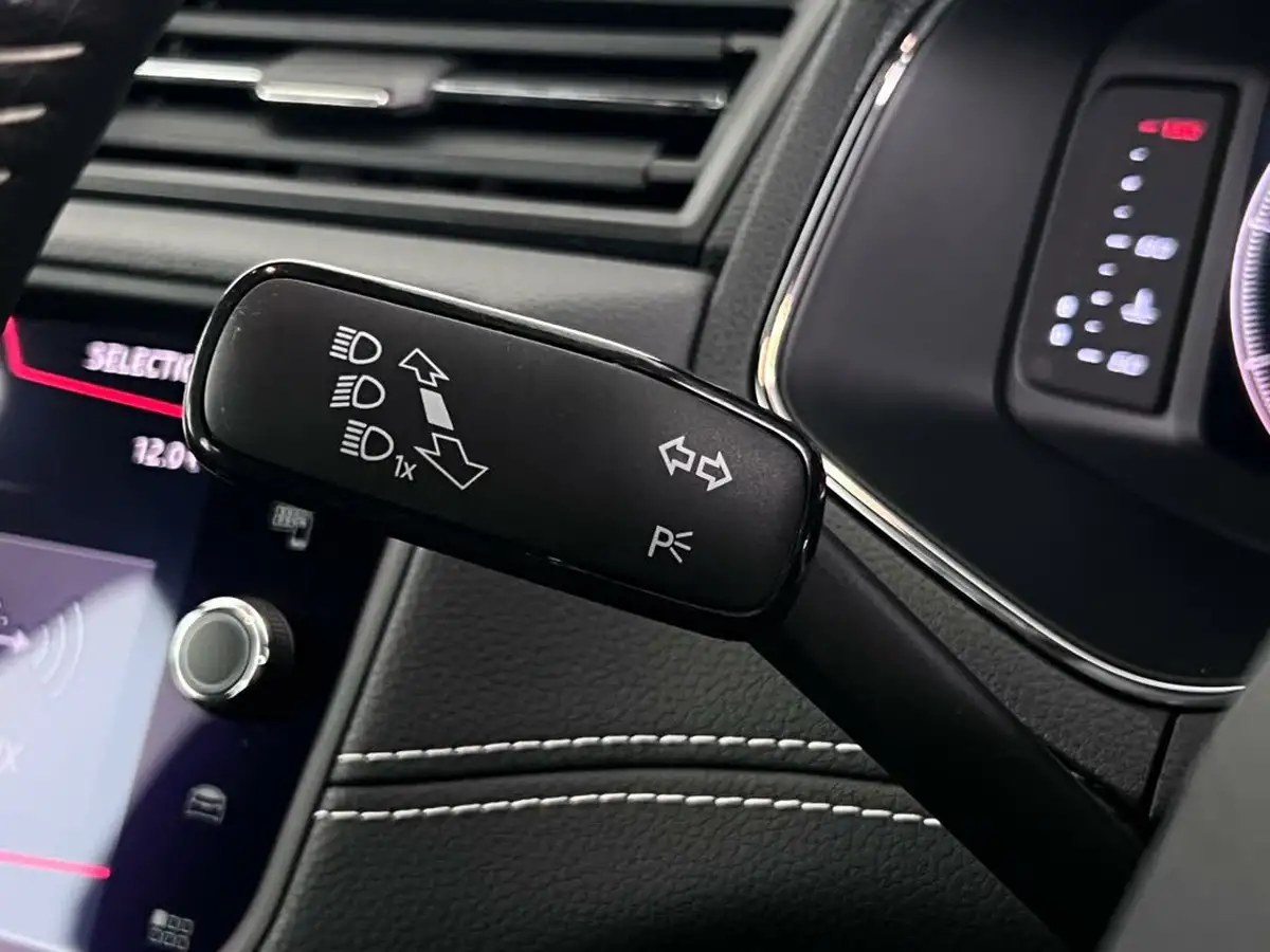 2019-seat-arona-10-tsi-xcellence-lux-dsg-big-19