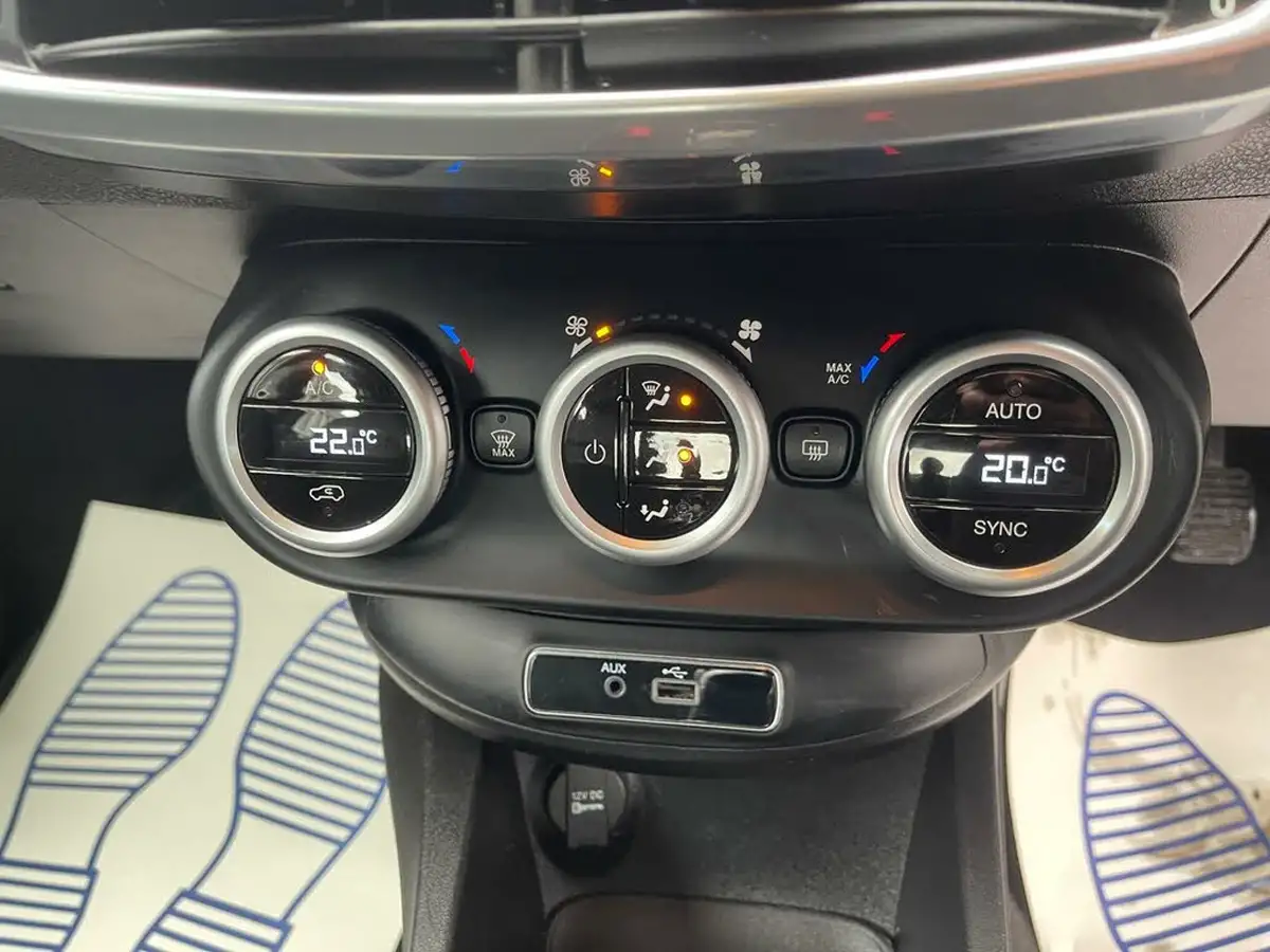 2016-fiat-500x-14-multiair-pop-star-big-27