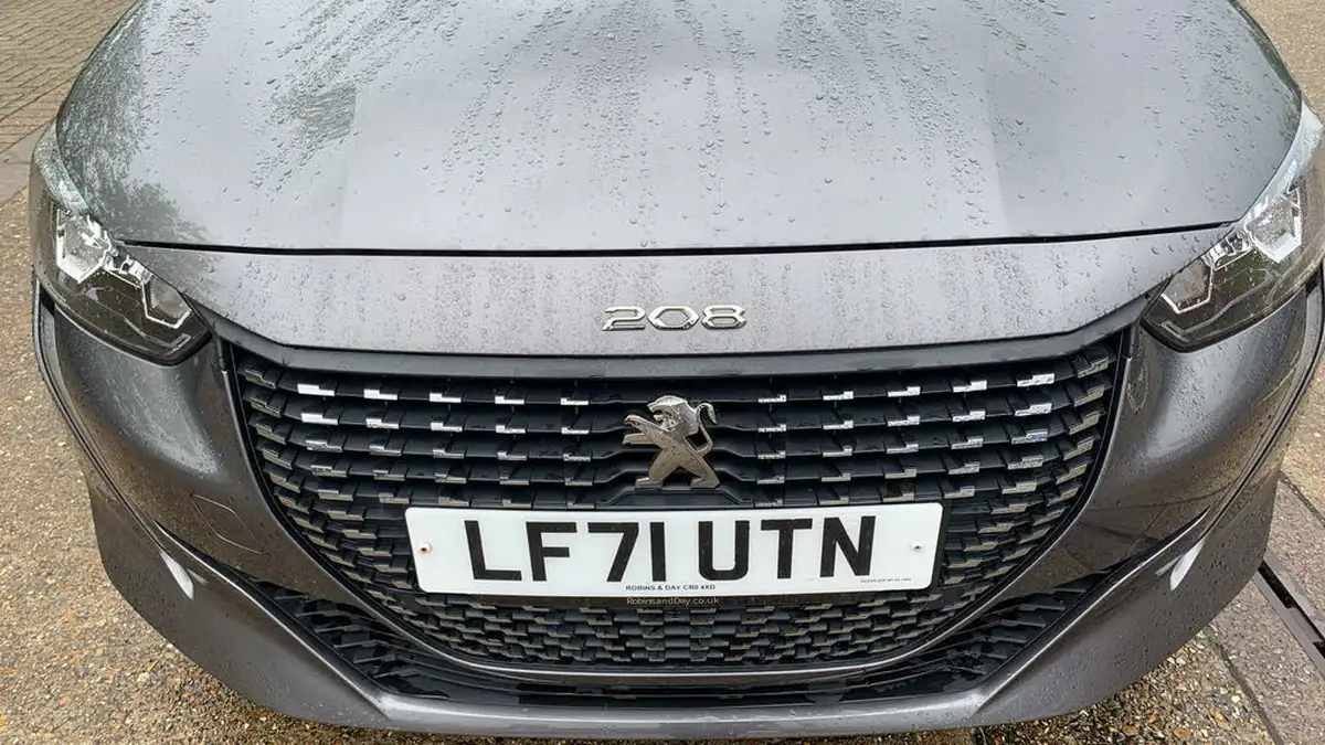 2021-peugeot-208-12-puretech-active-premium-100bhp-eat8-big-44