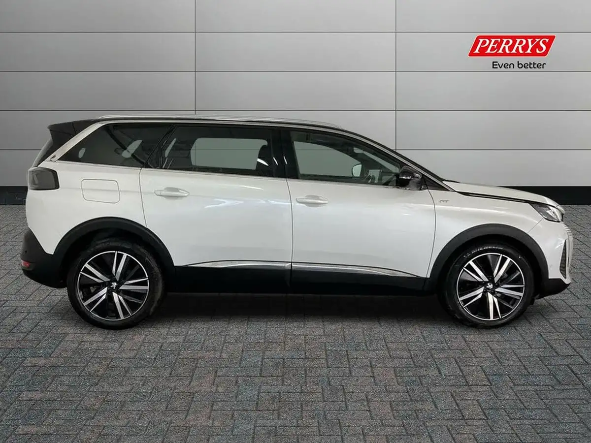 2022-peugeot-5008-suv-12-puretech-gt-premium-big-2